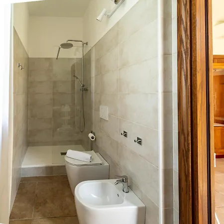 Casa Schiavoni 3* 弗利